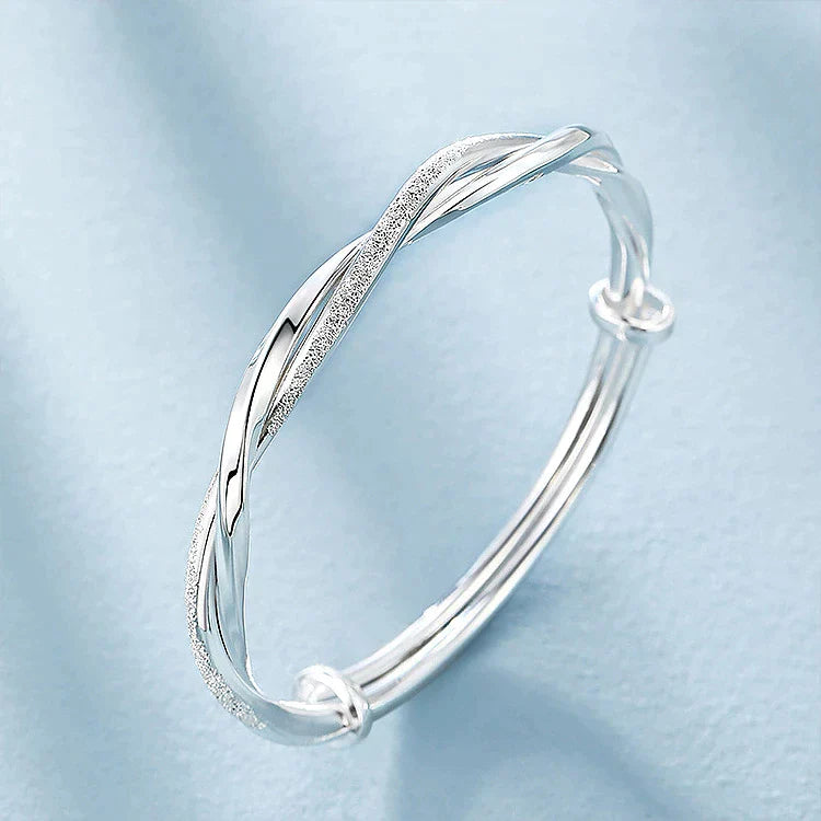 Elegante en tijdloze gevlochten zilveren armband voor dames