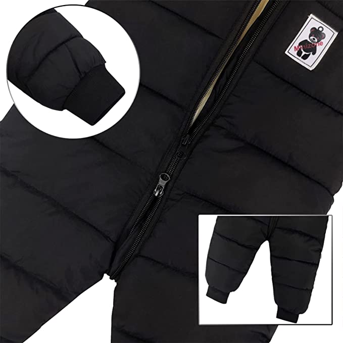Warme en comfortabele kinderwinteroverall met oortjes