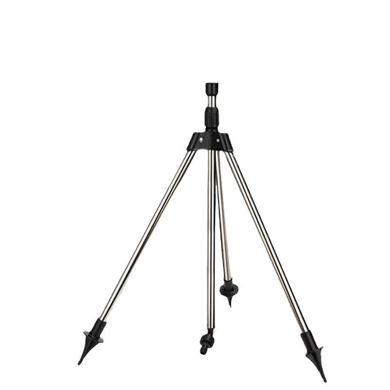 Automatisch roterende tuinsproeier met telescopisch statief