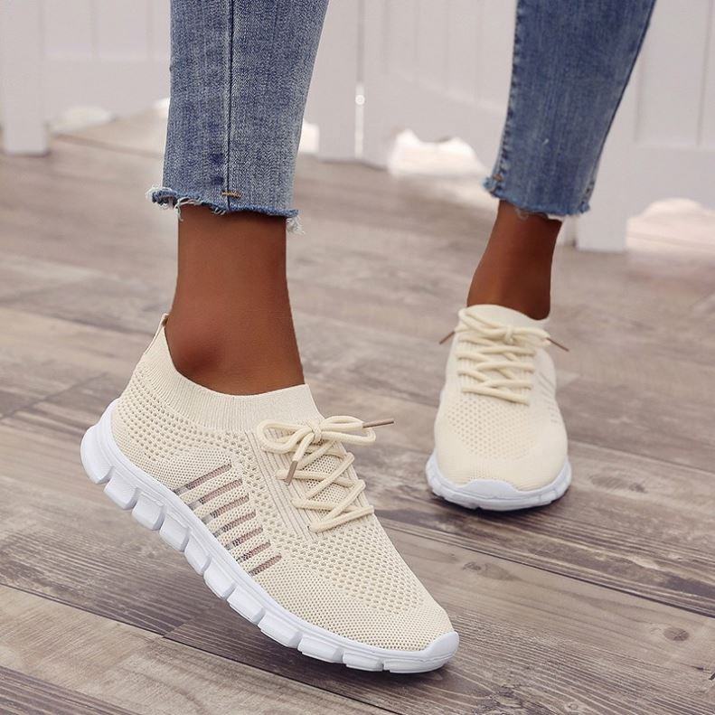 Compacte damessneakers