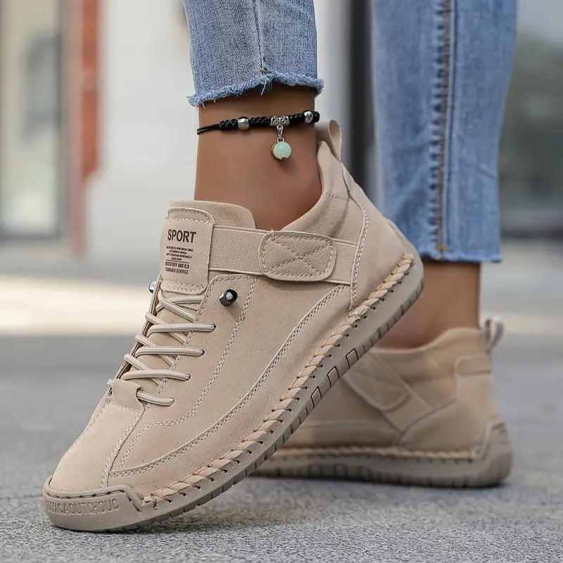Damesneakers met orthopedische zool en elastische inzetten