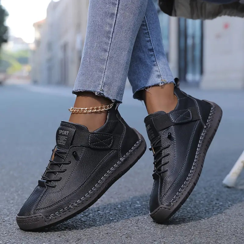 Damesneakers met orthopedische zool en elastische inzetten