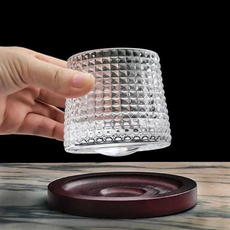 Draaiende Japanse Edo whiskeyglazenset