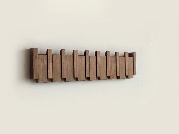 Duurzame Houten Wandkapstok voor Kleding met Muzikaal Design
