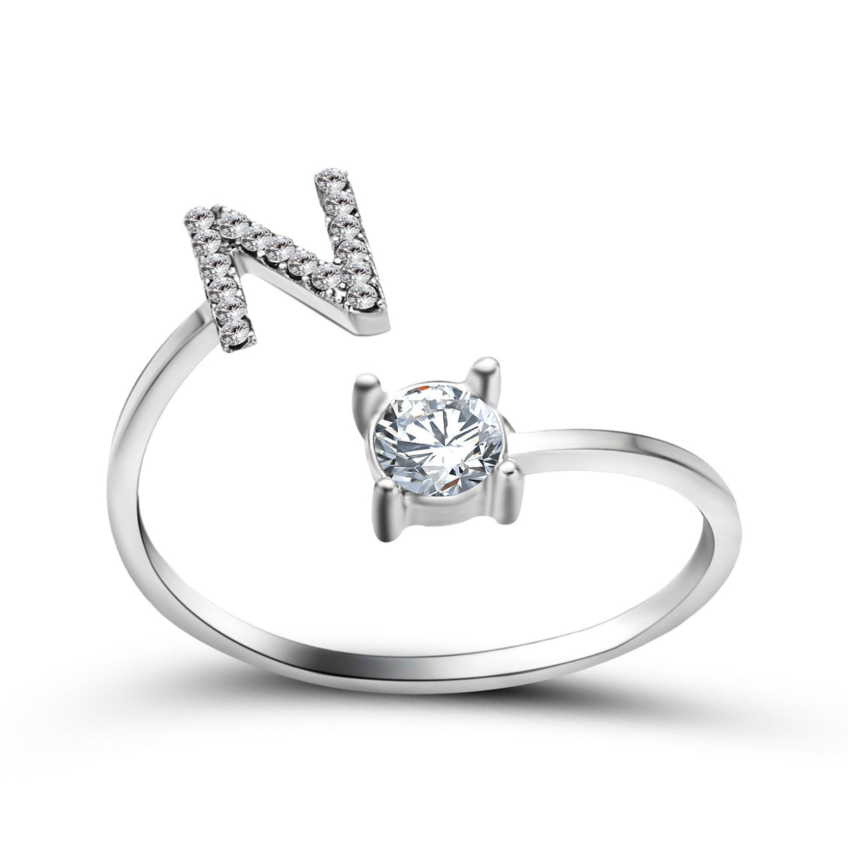 Elegante ring met initialen om herinneringen levend te houden