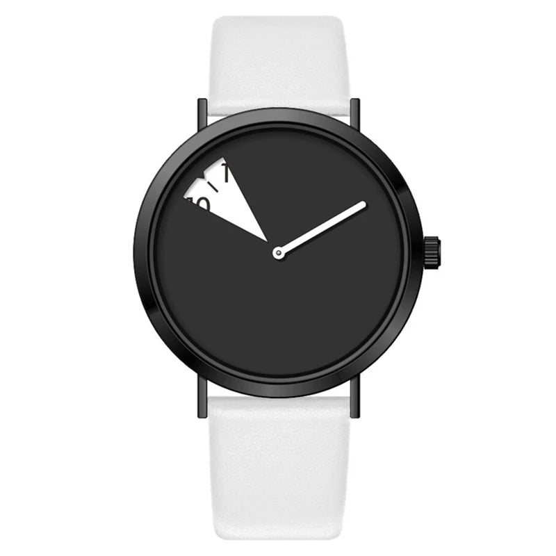 Horloge met geometrische wijzerplaat