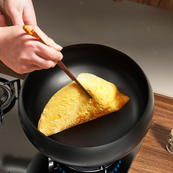IJzeren wok - Anti-aanbak, zonder giftige coating