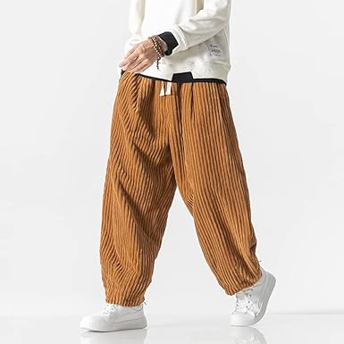 Klassieke comfortabele ribfluwelen broek