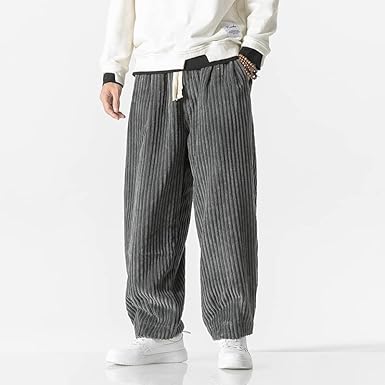 Klassieke comfortabele ribfluwelen broek