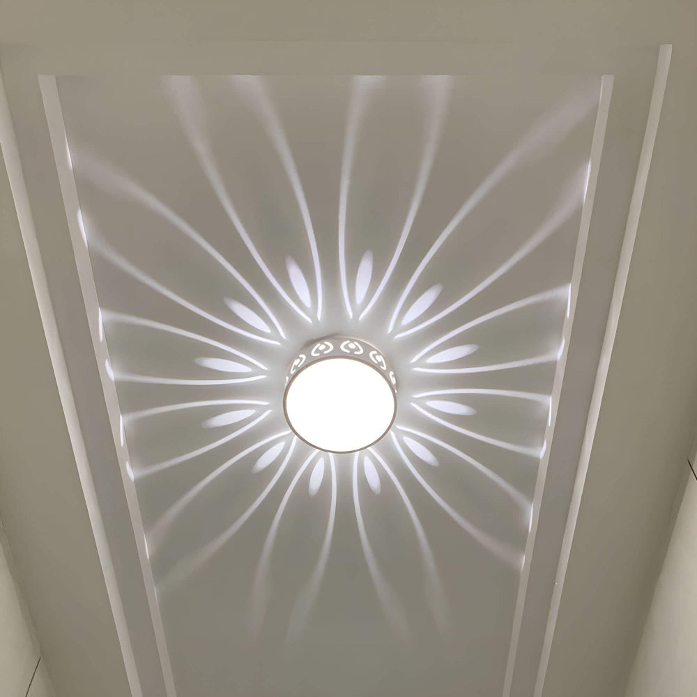 Minimalistische led-plafondlamp met zachte warme gloed