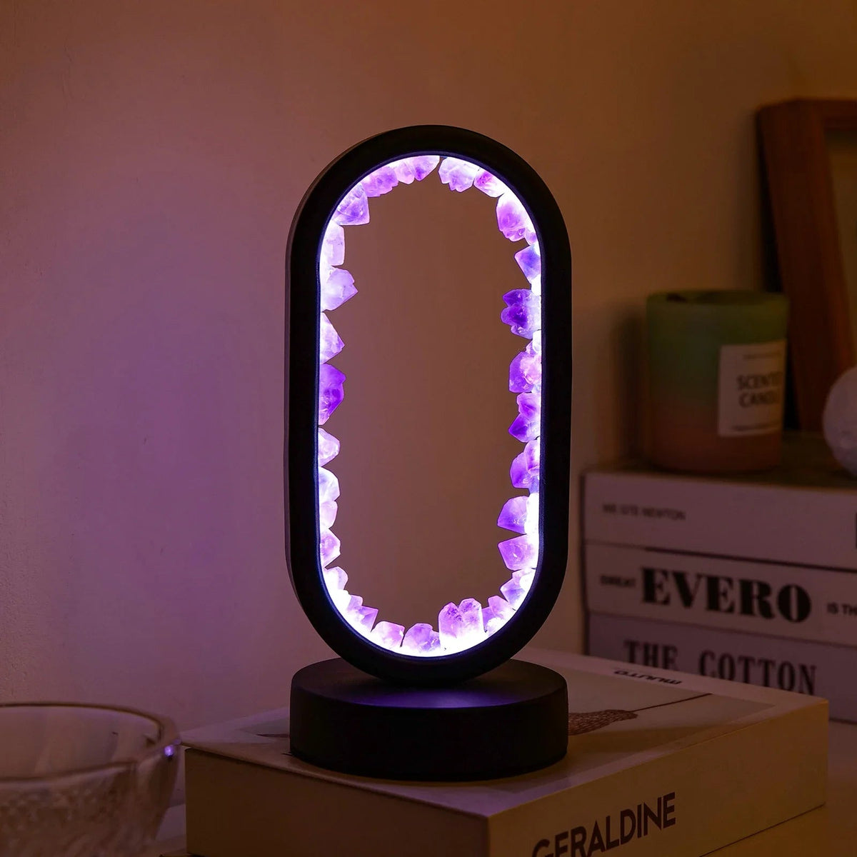 Natuurlijke amethistlamp – handgemaakte relax- en meditatielamp in het paars voor het interieur
