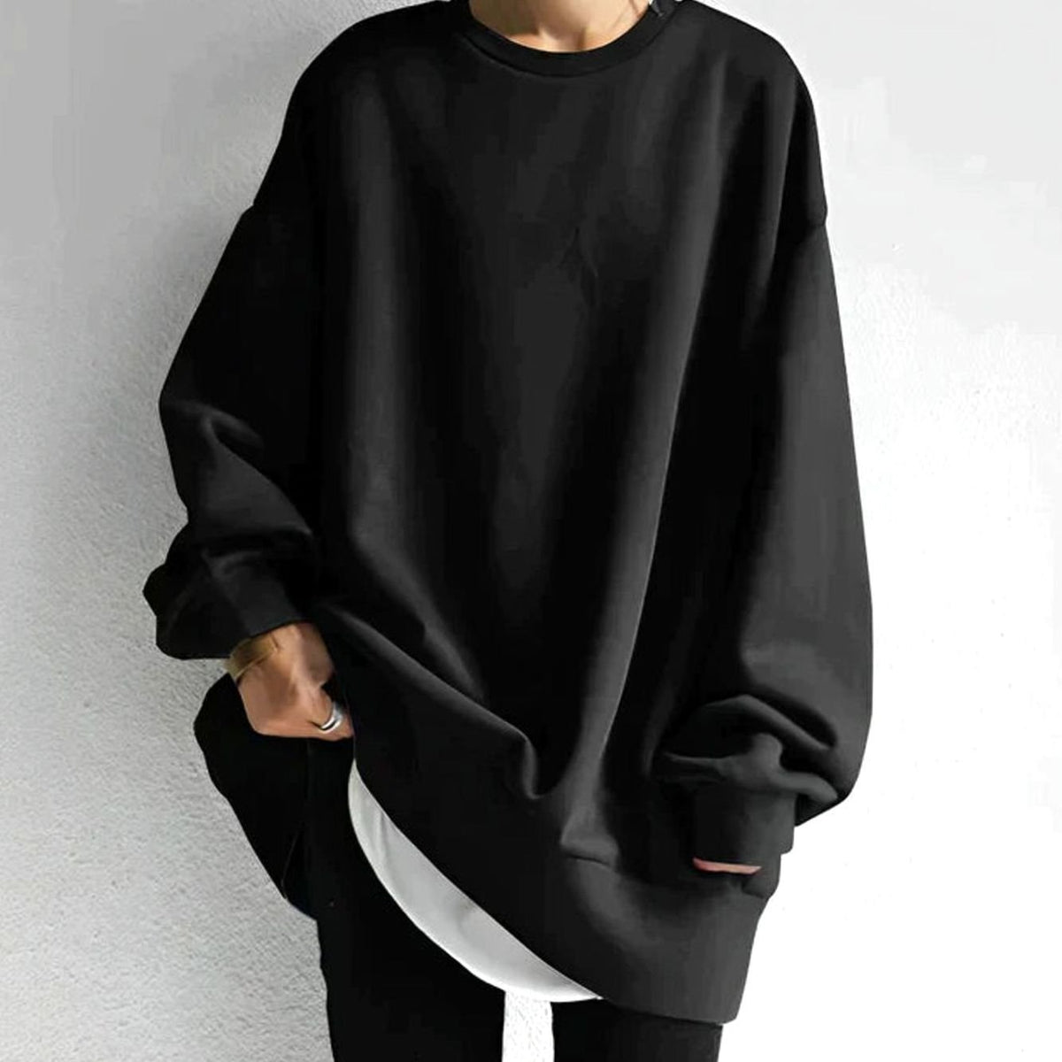 Oversized tuniektrui voor dames met verlaagde schouders en ronde hals