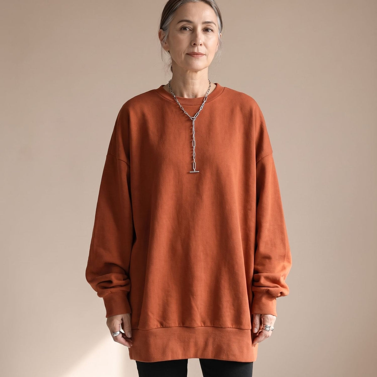 Oversized tuniektrui voor dames met verlaagde schouders en ronde hals