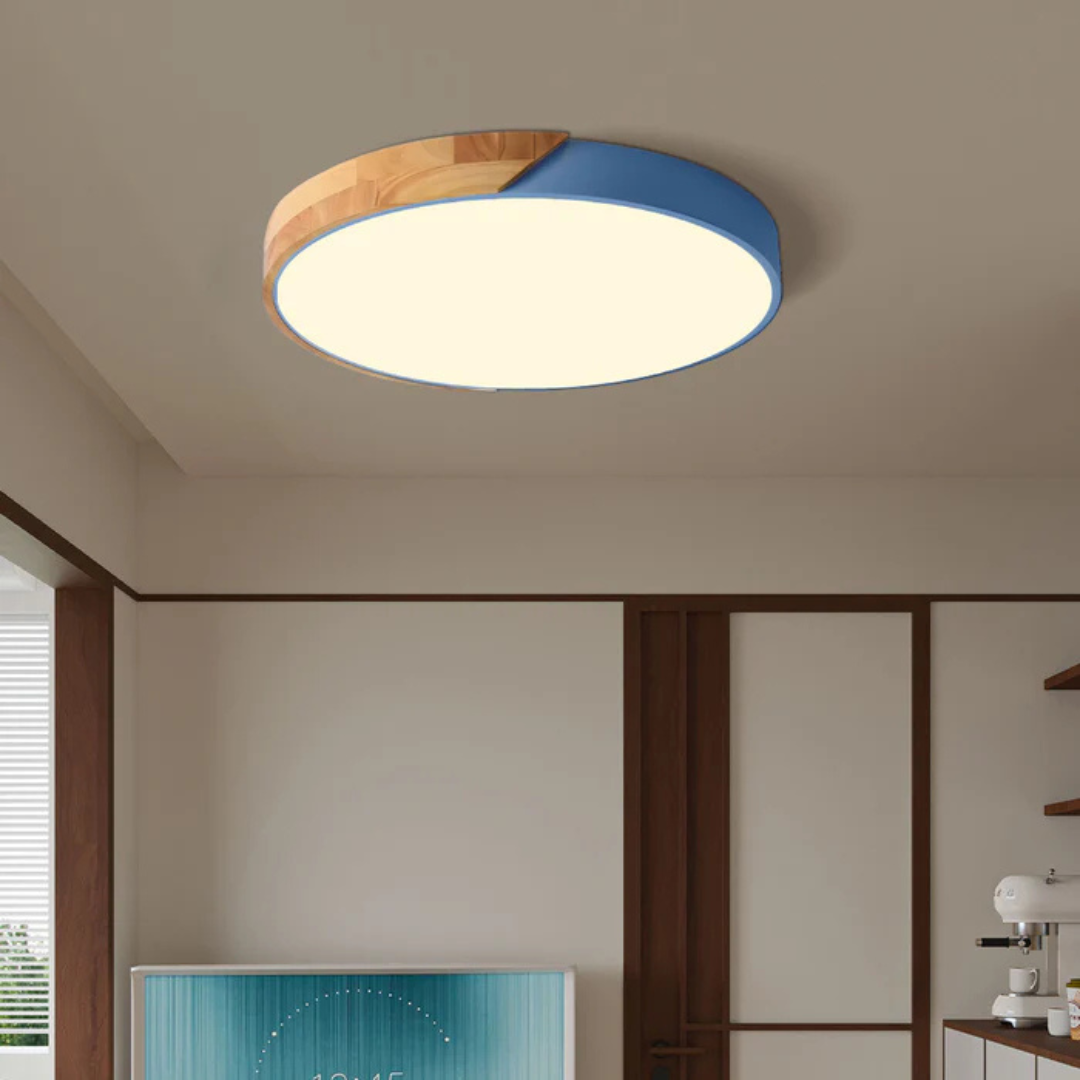 Plafondlamp met led in Scandinavisch houten design