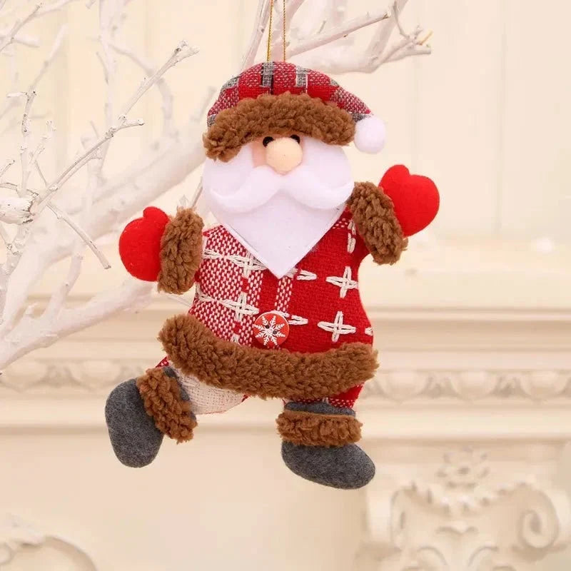Pluche kersthangers met bungelende beentjes en kerstfiguren