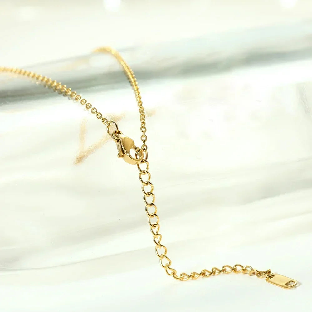 Subtiele Minimalistische Ketting met Initiaal