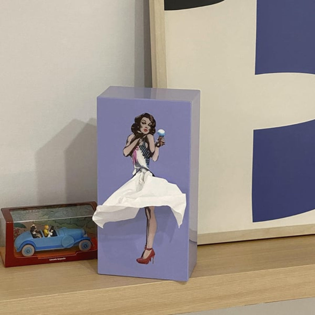 Tissuebox met opwaaiende rok
