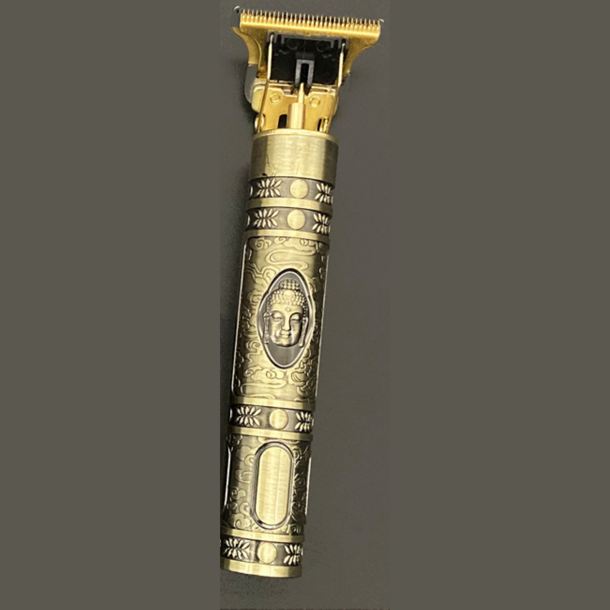 Vintage Trimmer Met Doodskop - Oplaadbaar Inclusief Opzetkammen