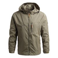 Wind- en waterdichte herenjas in militaire stijl
